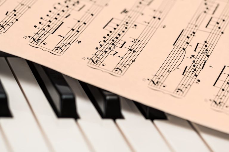 How to Read Piano Notes in Under 10 Minutes — No Sweat, Just Music 🎹